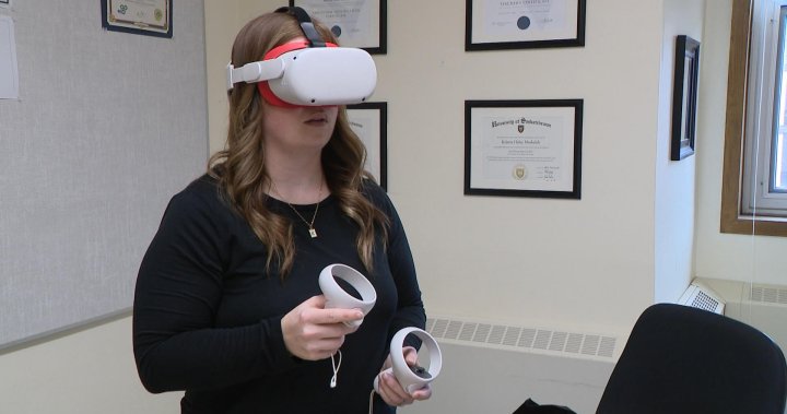 New virtual reality tool created by students brings the ocean to the Prairies