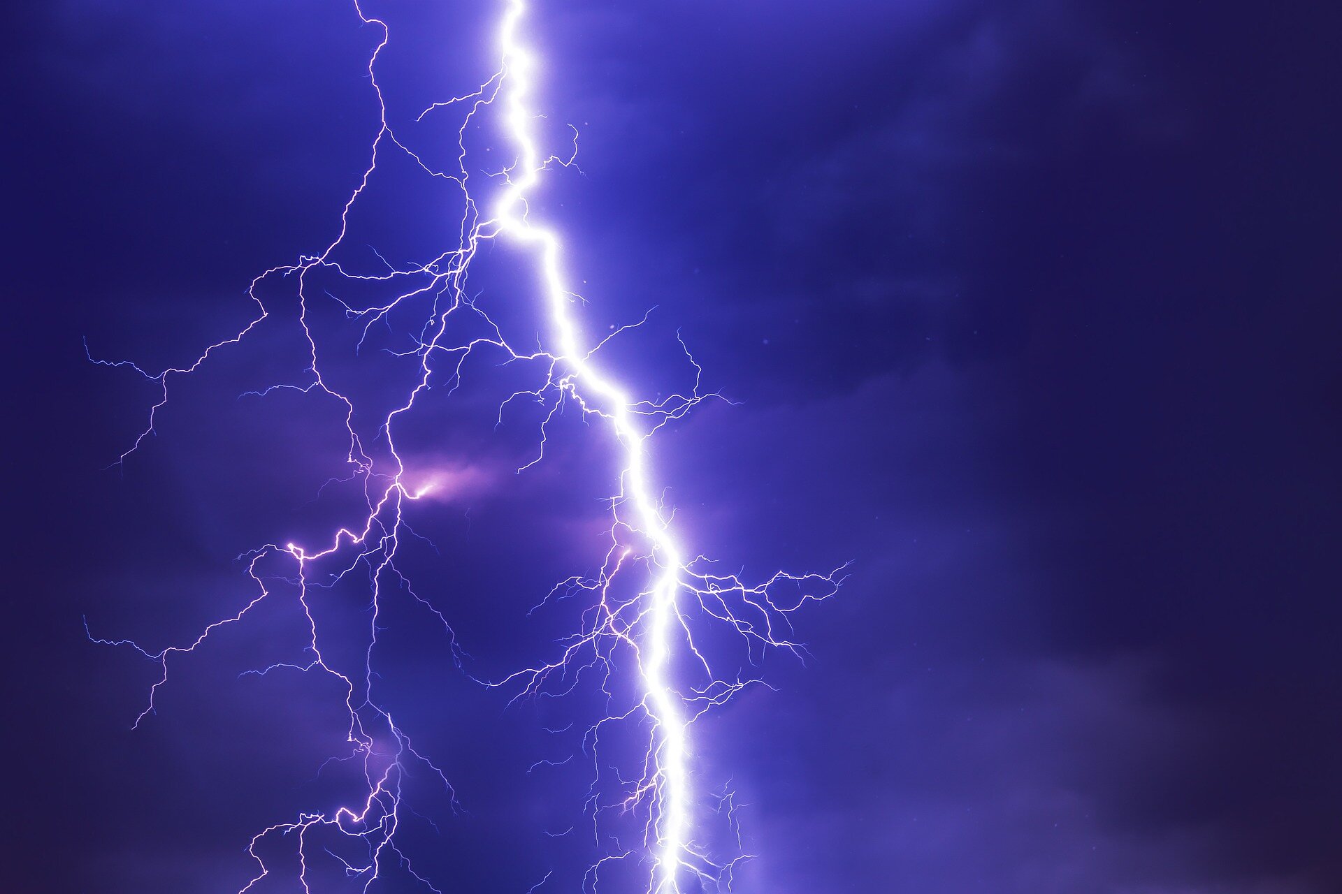 Three children in Puerto Rico hospitalized after lightning struck beach