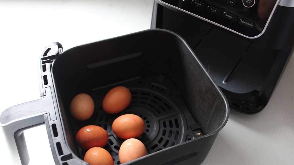 Eggs in an air fryer