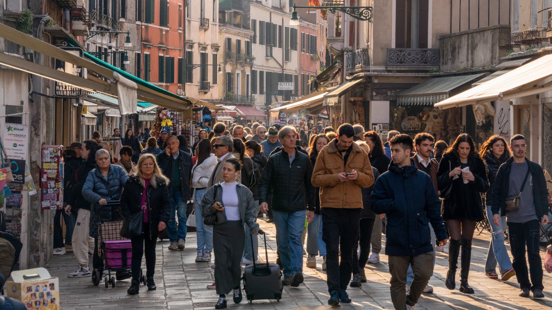 Italy is preparing for a record wave of tourists, but is struggling to cope