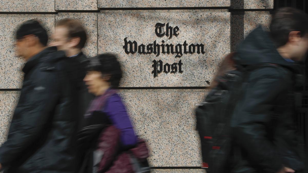 The new editor of the Washington Post decides not to take his job after a backlash