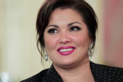 Anna Netrebko sings at the Palm Beach Opera gala, her first time in the US since 2019