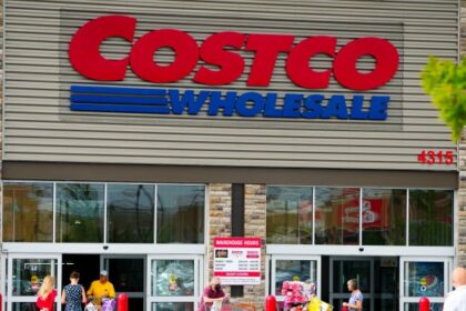 Costco members in Canada will have to pay more starting this fall - National