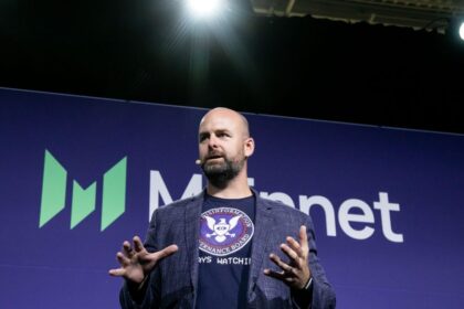 Crypto founder resigns as Messari CEO after tweeting it's 'literal war' with anyone who votes against Trump