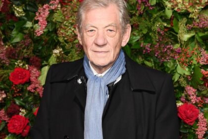 Ian McKellen will quit the national tour of 'Player Kings' after the fall