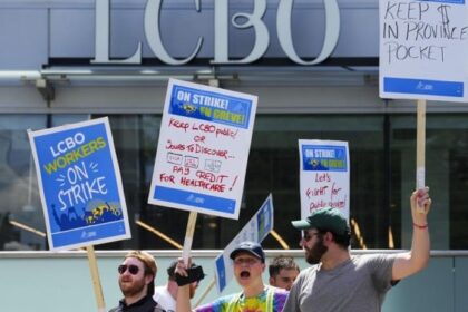 LCBO says strike could end Monday;  union to hold a ratification vote