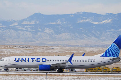 United Airlines' second-quarter profit rises to $1.32 billion as travel demand offsets the airline's rising costs, ET TravelWorld