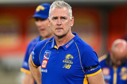 West Coast Eagles board meeting to decide Adam Simpson's future, sackings, player unrest, Tim Kelly press conference cancelled, latest news