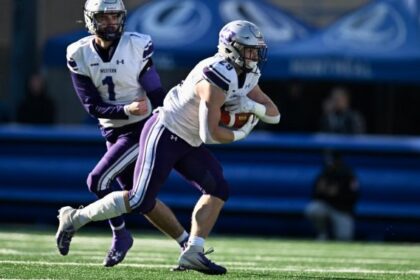 Brian Garrity guides Western Mustangs to season-opening win - London