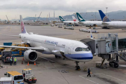 China's top airlines post losses due to slow international travel, ET TravelWorld