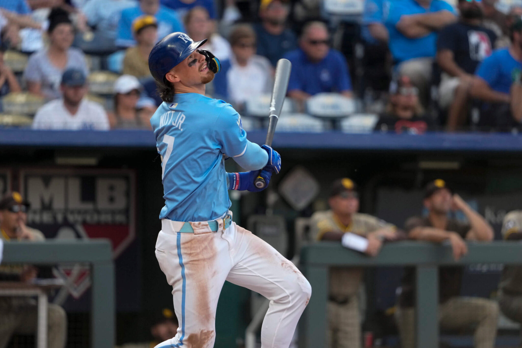 Could Bobby Witt Jr. of Royals could be the first player in decades to hit .400 at home?