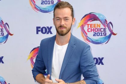 'Dancing With the Stars' pro Artem Chigvintsev arrested on domestic violence charges in California