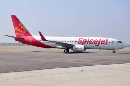 Less than 30 percent of SpiceJet's domestic flights departed on time last month: data from DGCA, ET TravelWorld