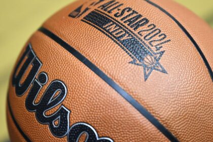 NBA Demands Dismissal of Warner Sports-Rights Lawsuit