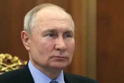 Putin kills seven people, including a 14-year-old girl, in hover bomb terror attacks