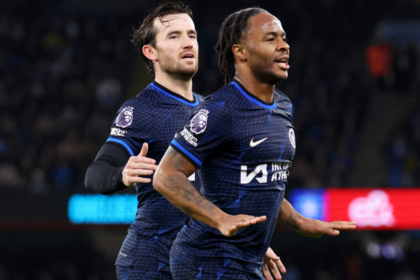 Raheem Sterling and Ben Chilwell not in Chelsea's Premier League plans; Landon Donovan starts with Wave win