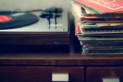 Why records are better than CDs in the streaming era