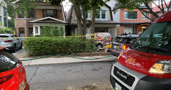 Woman dead, man seriously injured after basement fire in Toronto home - Toronto