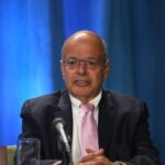 Ajit Jain dumps more than half of his shares in Berkshire Hathaway