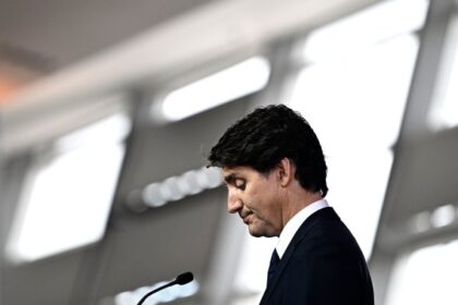 As Parliament returns, support for Trudeau is at a 'new low': Poll - National