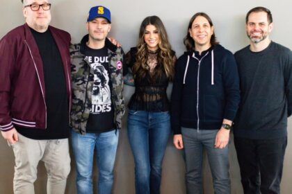 Big Loud and Local Hay Records sign country singer Hailey Benedict