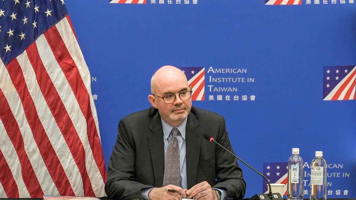 De facto, the US envoy warns that Taiwan is not China's only target