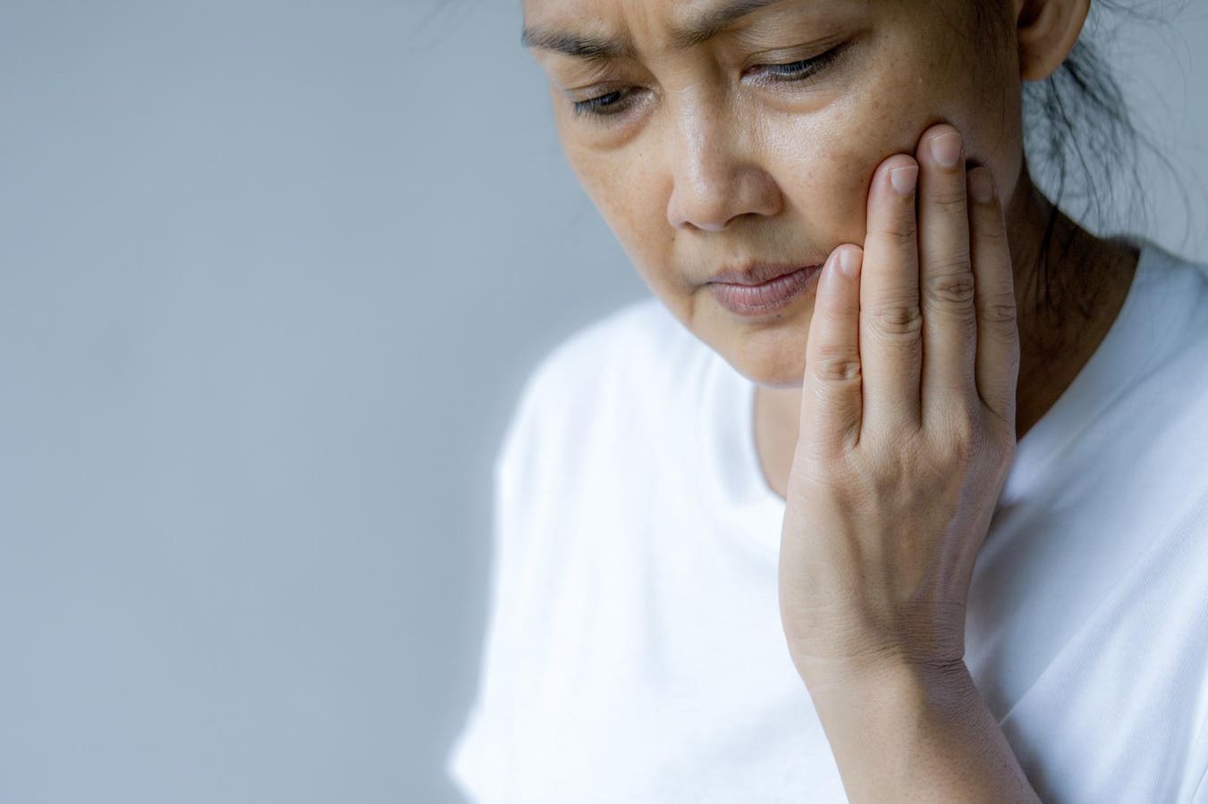 Did you know that menopause can affect oral health? Most Brits have no idea