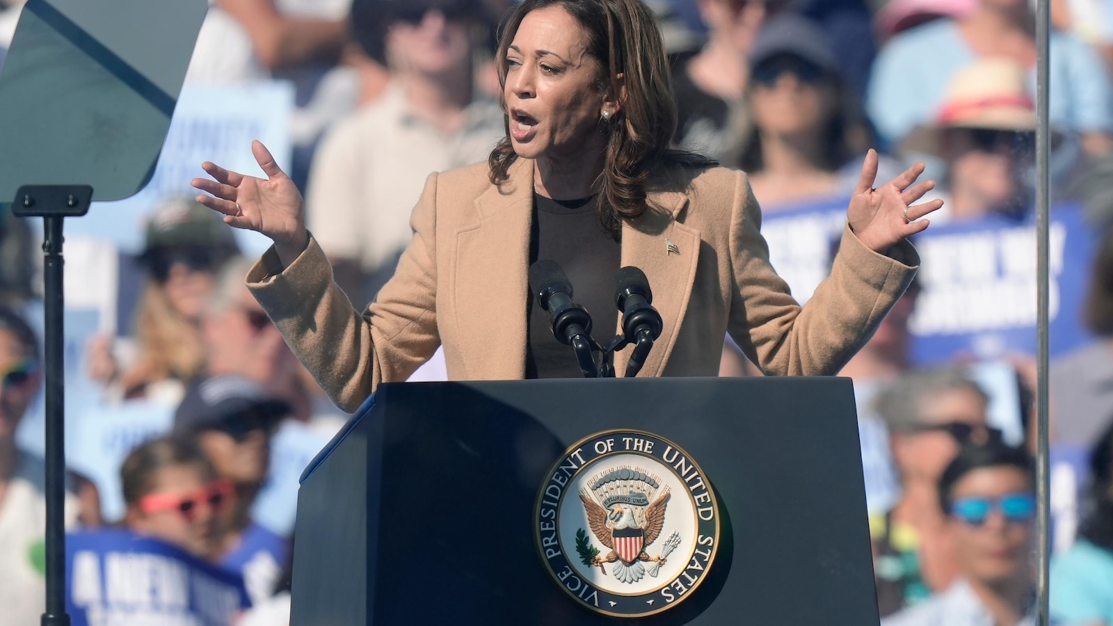 Harris accepts rules for the September 10 debate with Trump on ABC, including muting the microphone