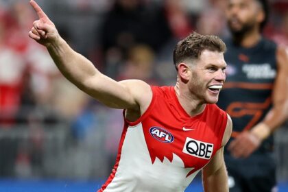 John Longmire says Taylor Adams experience is important for finals, Tom Papley injury update, Isaac Heeney returns for Sydney Swans final against GWS Giants, Press conference, Latest news