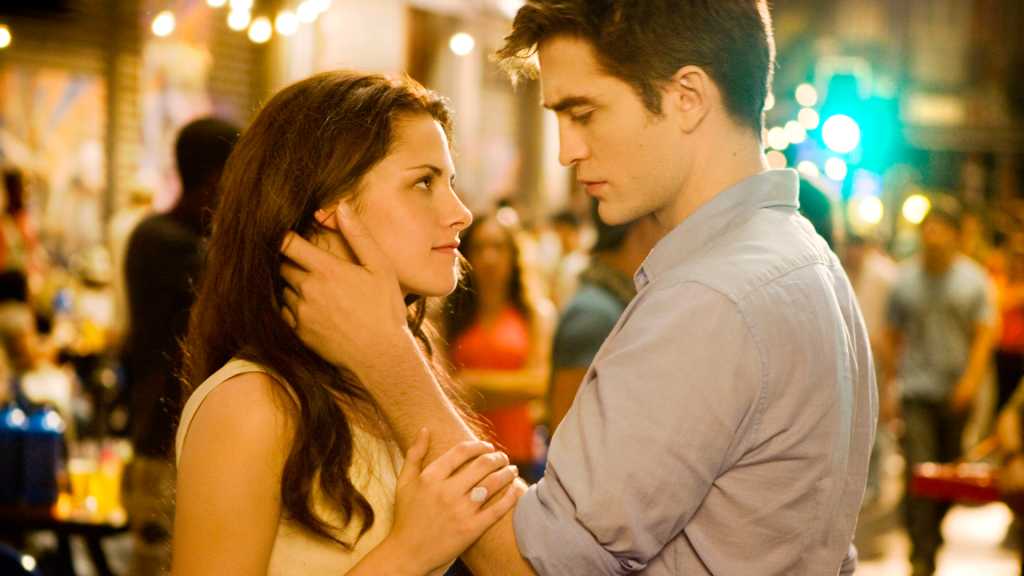 Kristen Stewart and Robert Pattinson in Breaking Dawn Part 1