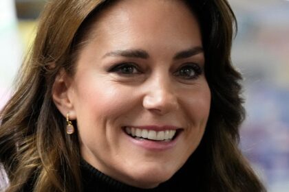 Read the transcript of Kate's video announcement about her cancer treatment