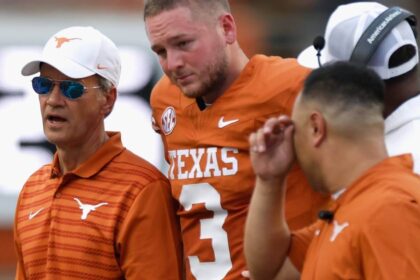 Texas QB Quinn Ewers 'questionable' for game against ULM: Will Arch Manning get first start?